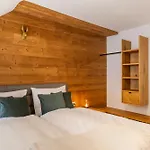 Dorfplatzl Apartman *