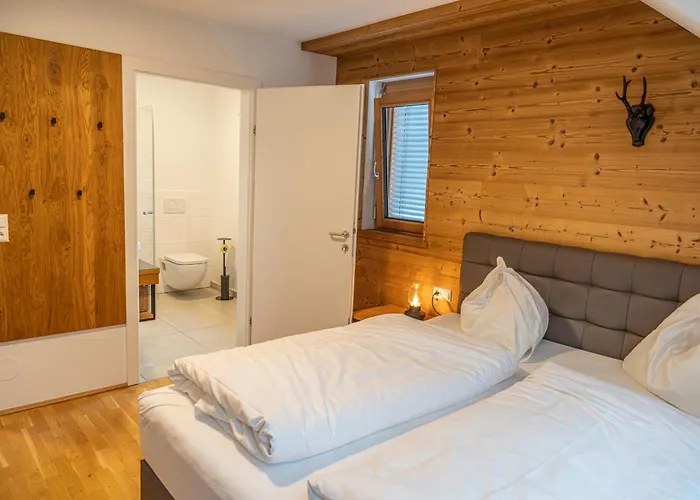 Dorfplatzl Apartment Hohentauern