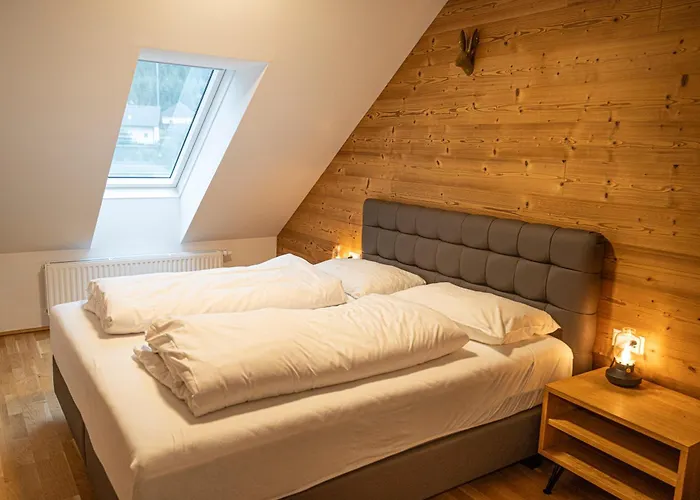 Dorfplatzl * هوهنتاورن