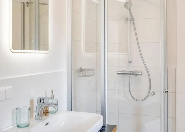 Dorfplatzl * هوهنتاورن